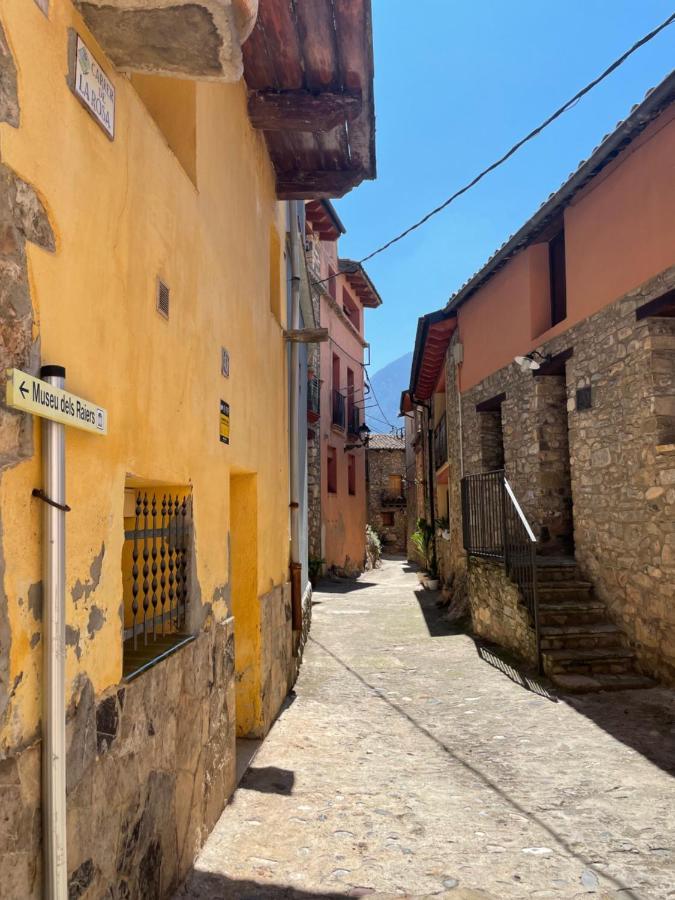 Apartamento Con Estupendas Vistas A Coll de Nargó Eksteriør bilde